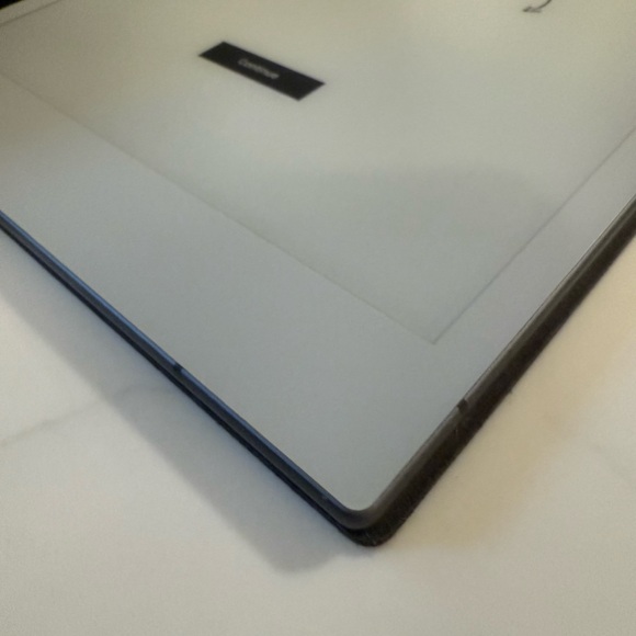 reMarkable 2 Tablet and Black leather Bookfolio case NEVER USED - Picture 5 of 8